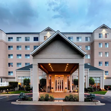 Hilton Garden Inn Oklahoma City Airport-3
